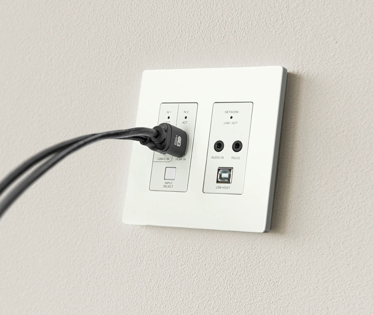 https://cdn.shopify.com/s/files/1/0712/9409/1574/files/EV2WPDecoraPlug3insitu.webp?v=1762524562