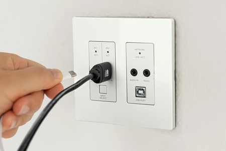 https://cdn.shopify.com/s/files/1/0712/9409/1574/files/EV2WPDecoraPlug4insitu.webp?v=1762524562